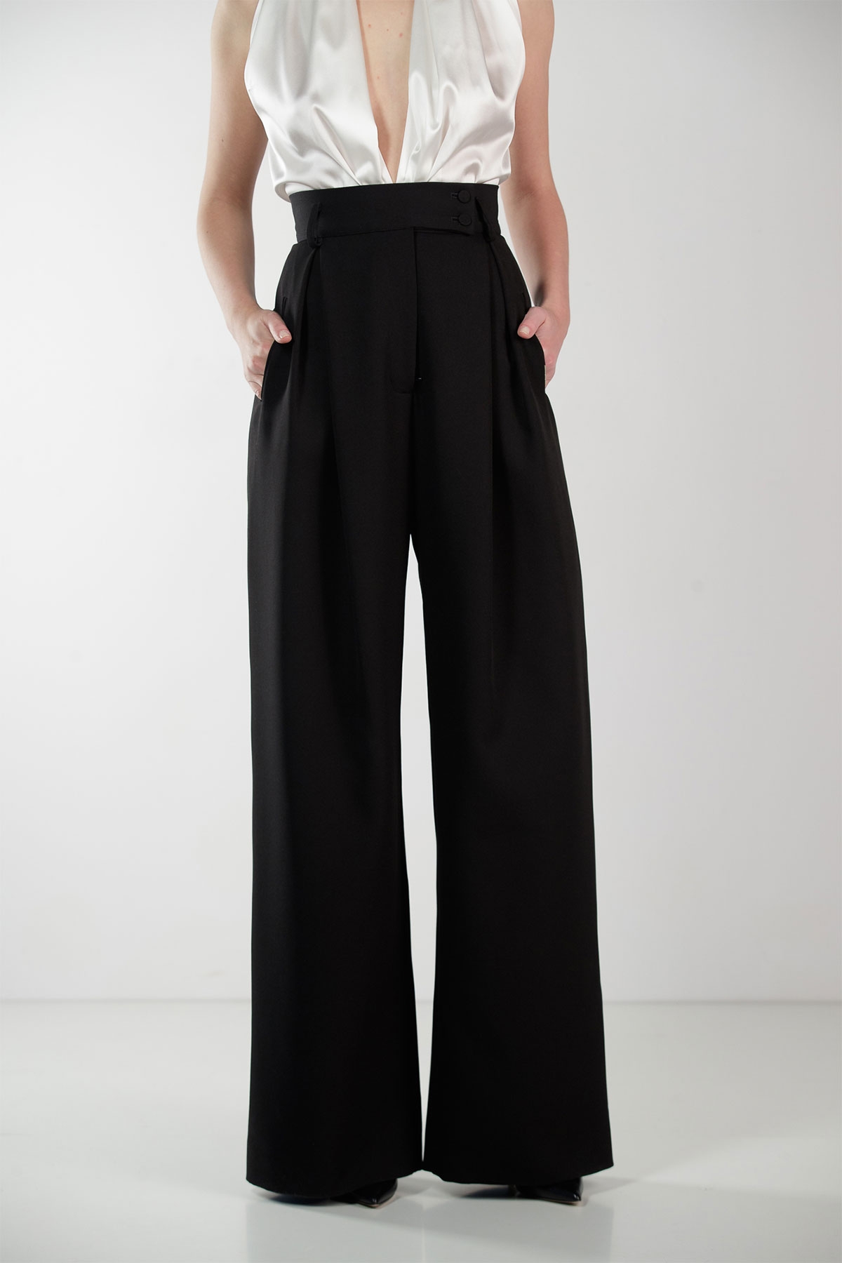 BLACK SUPER WIDE-LEG PANTS - STYLAND